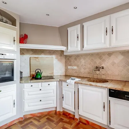 4 Bedroom Near Beaches And Palais Des Festivals-by Immogroom *