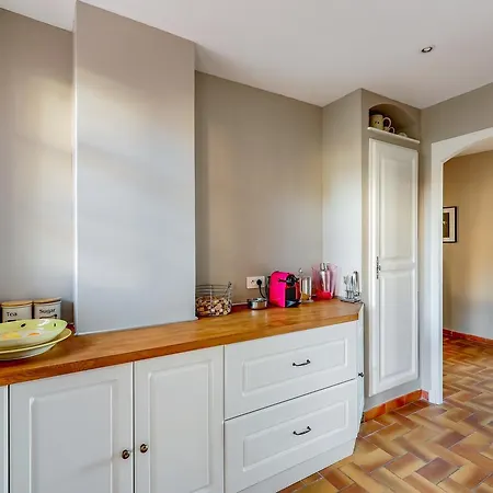 Villa 4 Bedroom Near Beaches And Palais Des Festivals-by Immogroom *